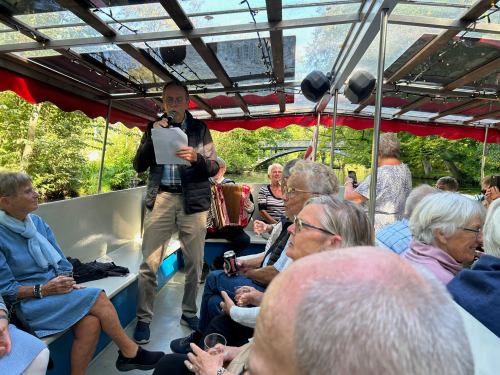 Seden Borgerforening på tur på Odense å og efterfølgende frokost på Carlslund (Foto: Seden Borgerforening)